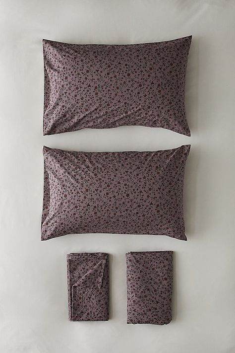 Bella Swan Bedsheet Set